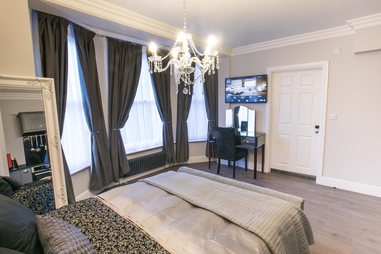 Apartments At Number 10 The Abbey Норвич Экстерьер фото