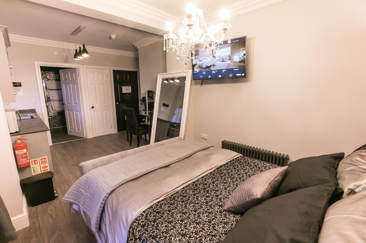 Apartments At Number 10 The Abbey Норвич Экстерьер фото