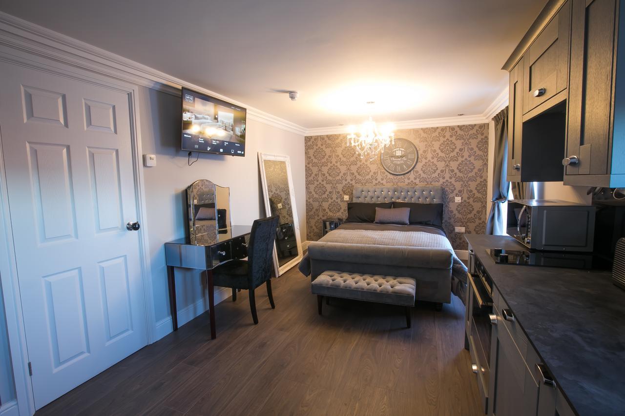 Apartments At Number 10 The Abbey Норвич Экстерьер фото
